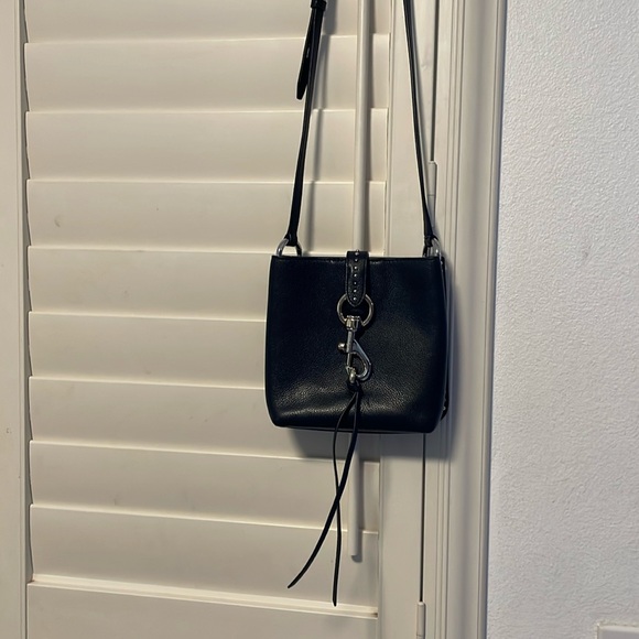 Rebecca Minkoff Black Small Leather Bucket Crossbody Two Tone Hardware - Picture 3 of 12